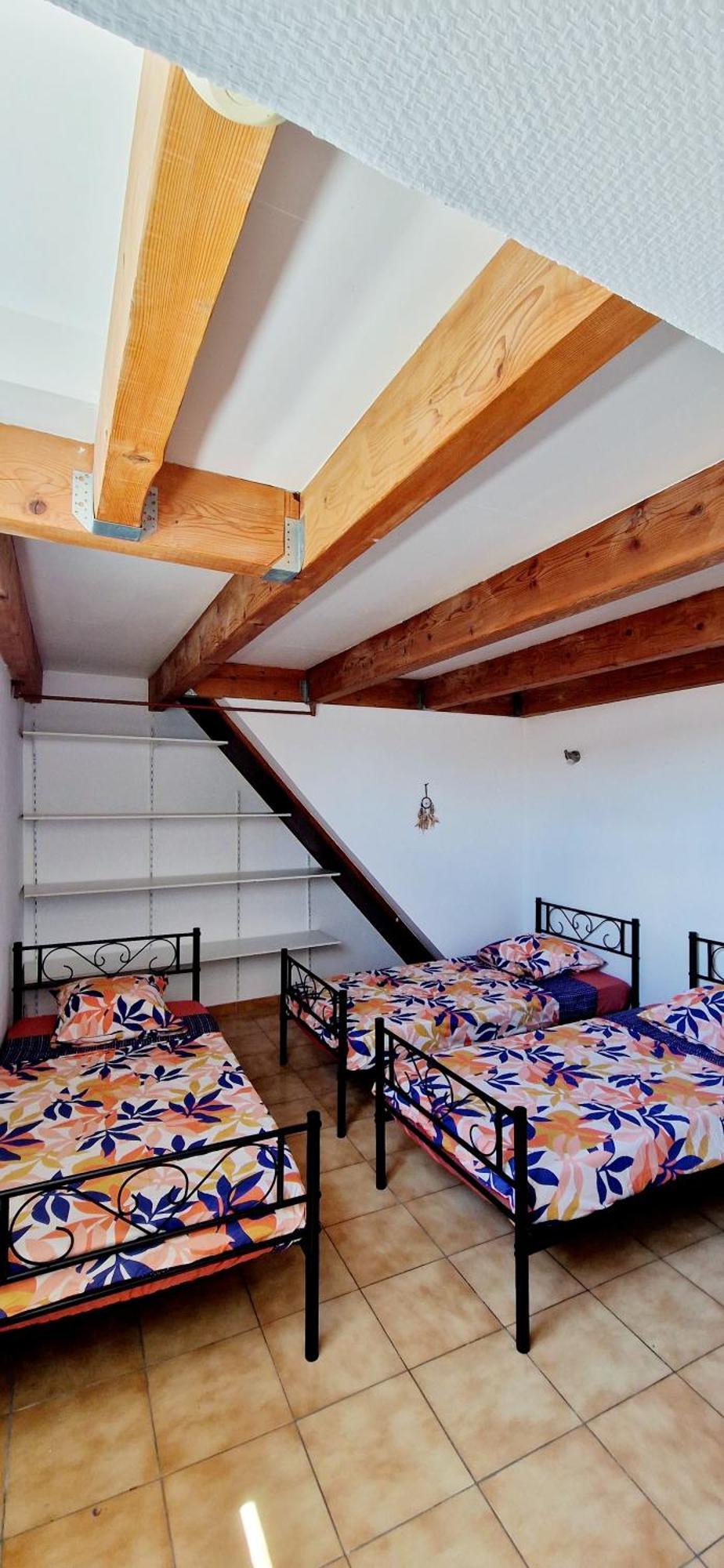 Appartement Plein Centre-Ville Lodève Extérieur photo